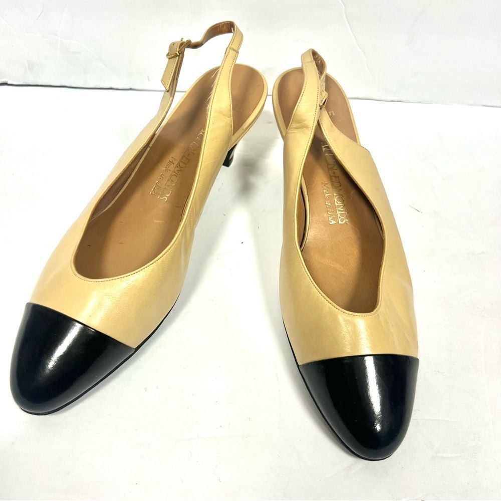 Allen Edmonds Beige Leather Slingback Pumps with Black Cap Toe